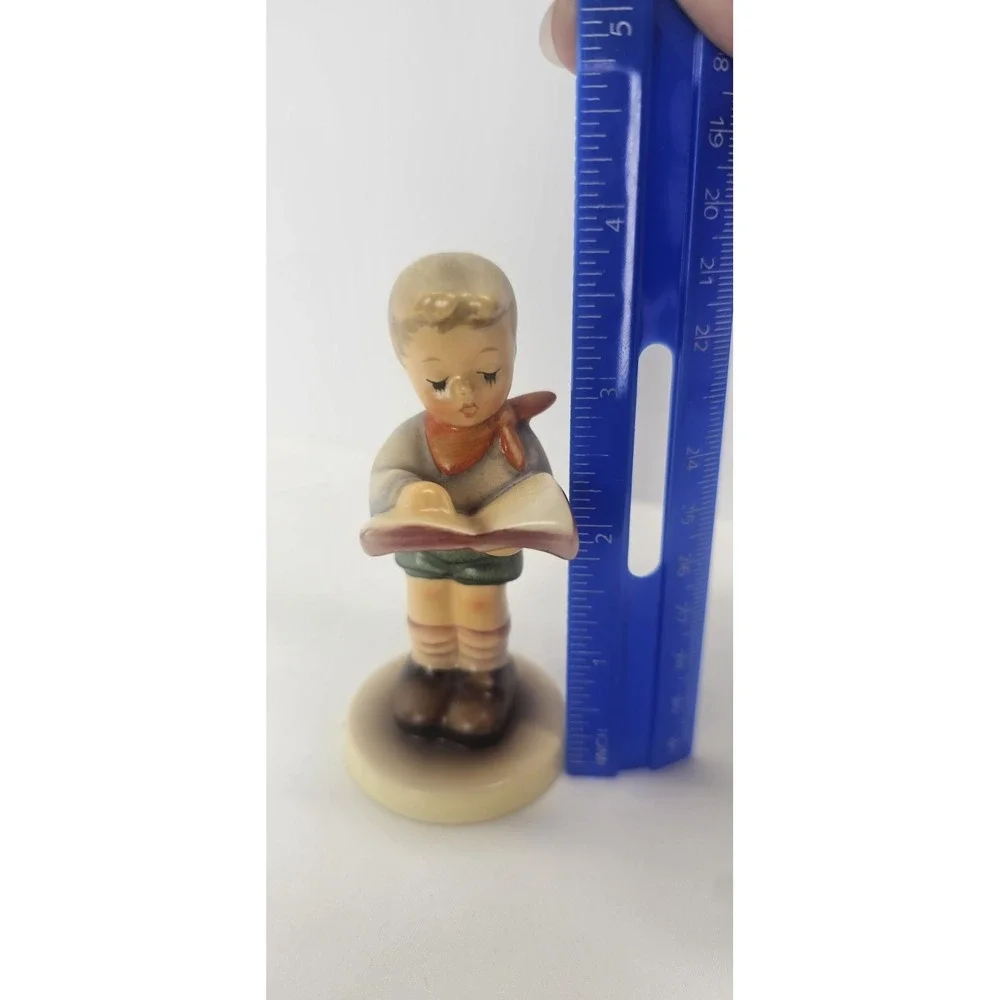 Goebel Hummel Honor Student ABC Stunde TMK 8 Club Figurine #2087/B Germany